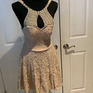 Jodi Kristopher part dress size 1. Nude color.